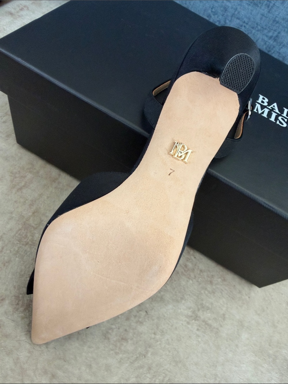 Badgley Mischka Giovanna Black Satin Bow Slingback Pumps - Picture 5 of 6